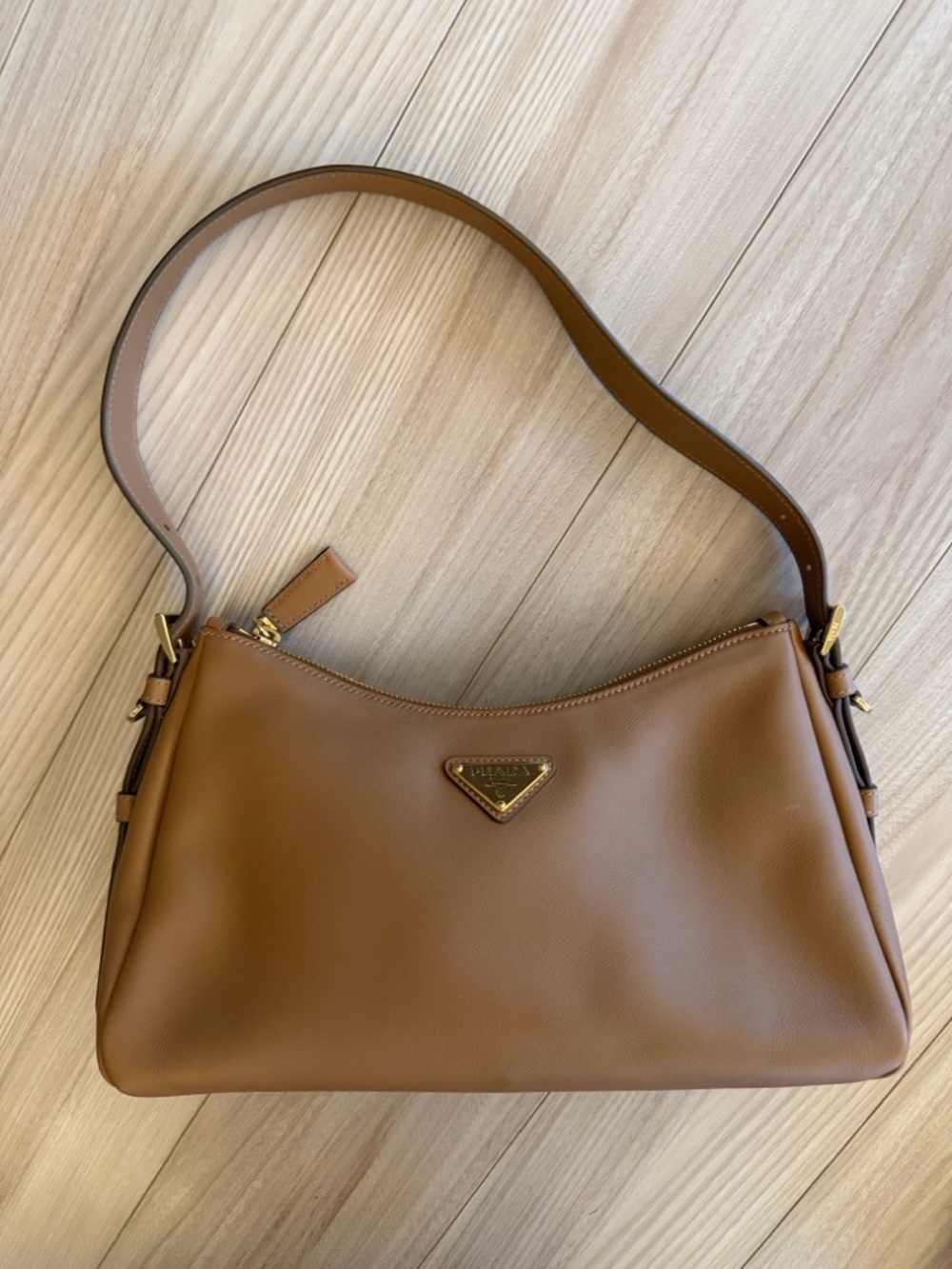 Prada Aimee medium handbag - Picture 6 of 9